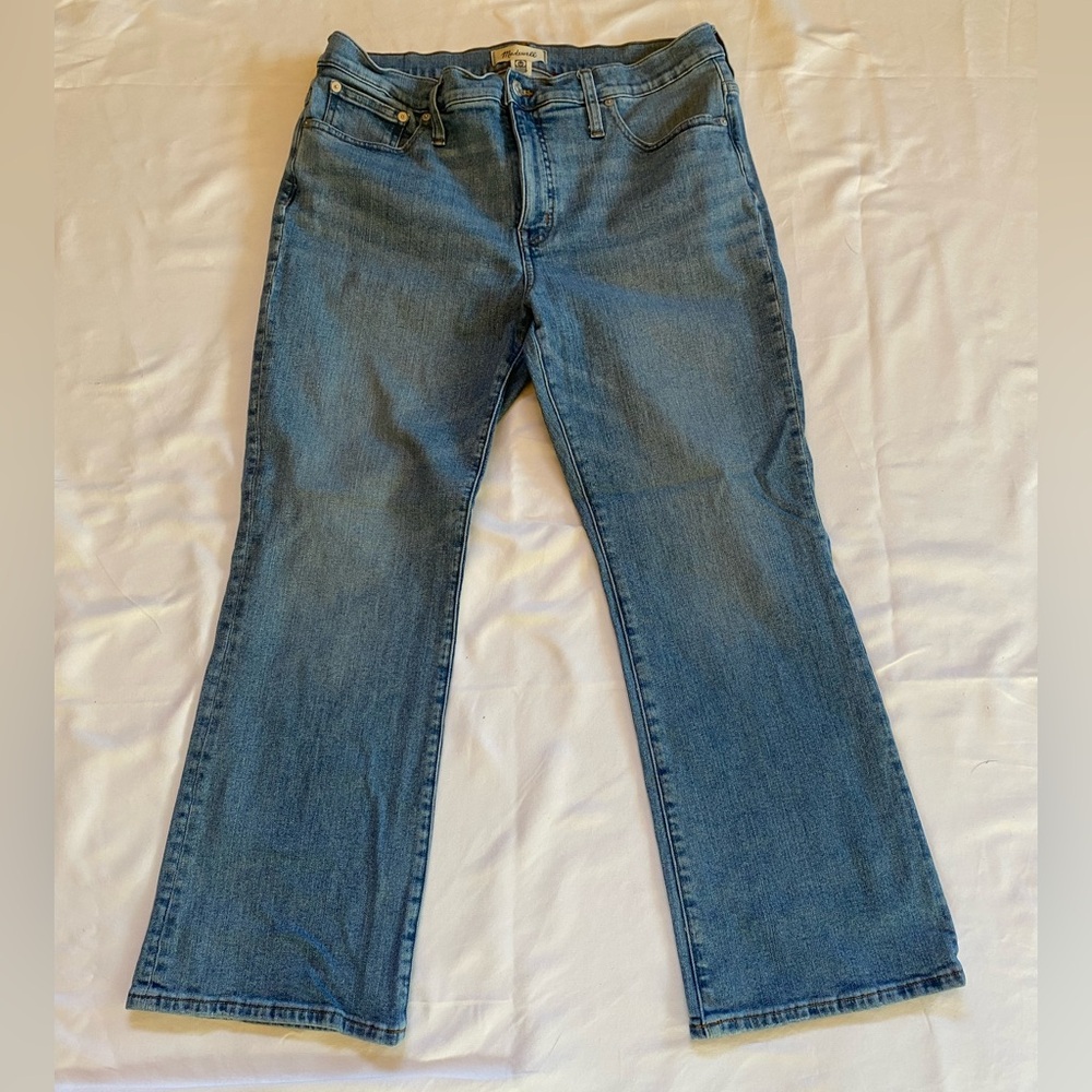 Madewell Mid Rise Kick Out Jeans